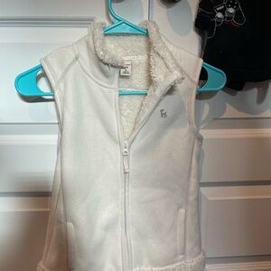 Old Navy White Fleece Sleeveless Top